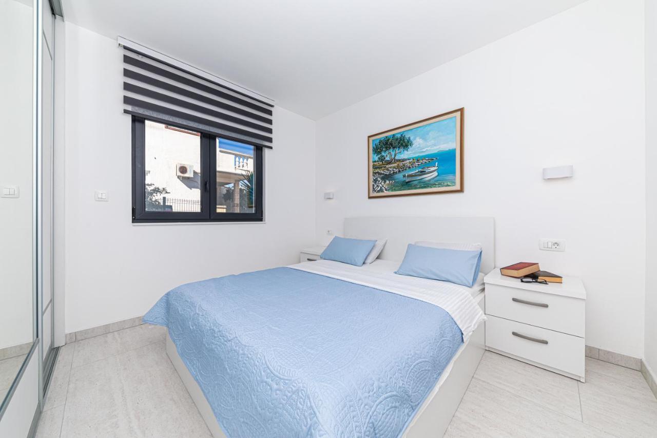 טרוגיר Luxury Apartment Pia With Swimming Pool And Grill מראה חיצוני תמונה